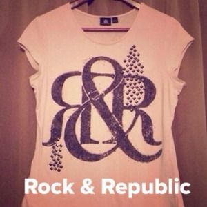 Rock & Republic pale pink t shirt with cap sleeves