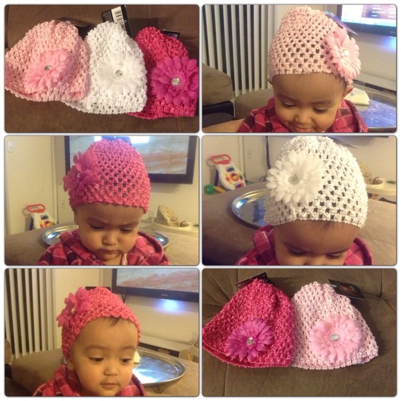 Very cute baby headband