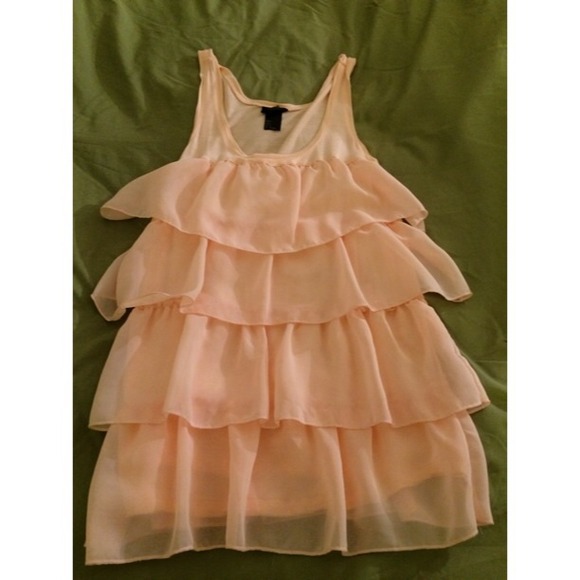 Ruffle top
