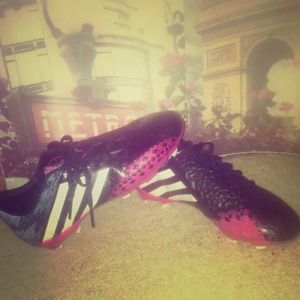 Adidas Predator Soccer Cleats - Pink and black