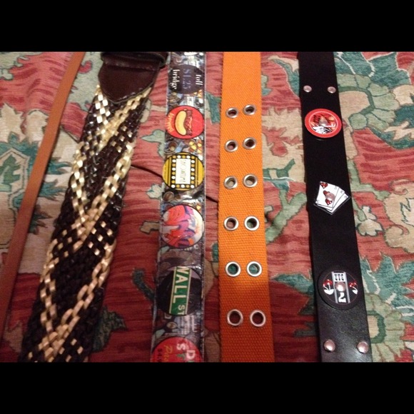 5 assorted belts 🔴sold🔴