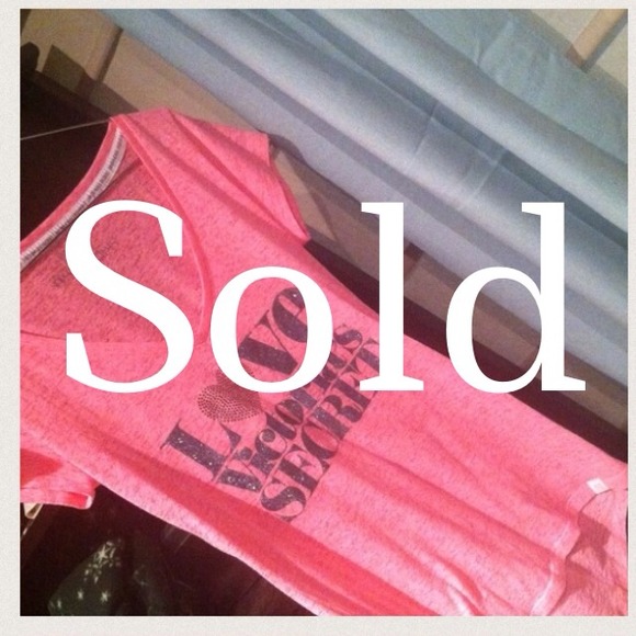 ❗Sold❗Pink Victoria's Secret Tee