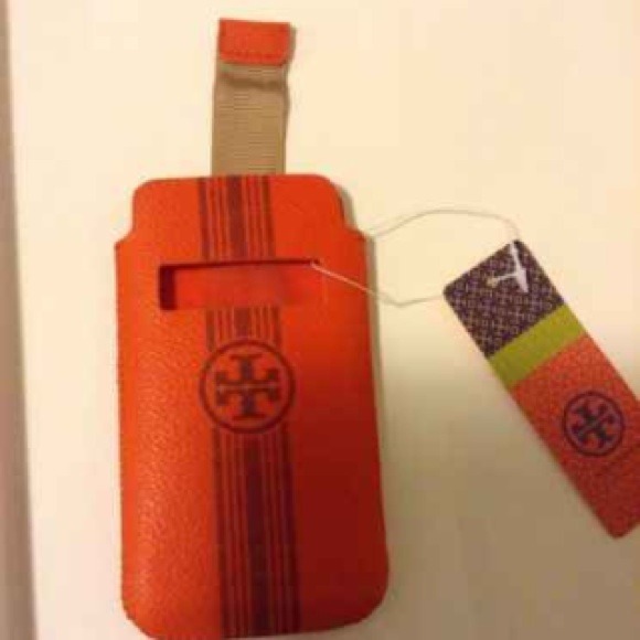RESERVED Tory Burch media pouch