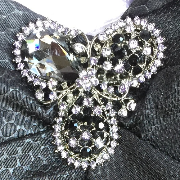 💐🟡Black 1 Shoulder Gown W/Brooch-Medium - Picture 2 of 5