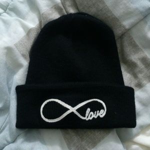 Brandy Melville Infinite Love Beanie