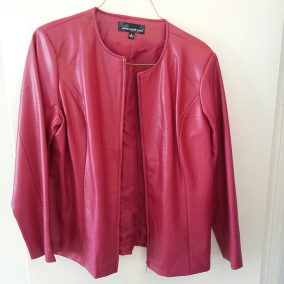 BRAND NEW Susan Graver Leather Jacket