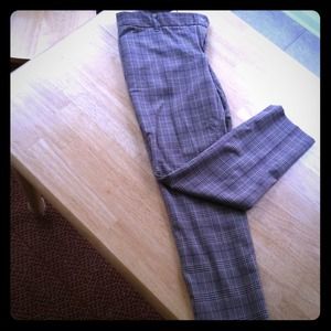 Gap slim cropped pants