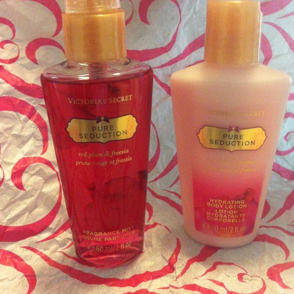 🚫SOLD🚫Pure Seduction Body Mist & Lotion. - Picture 3 of 3