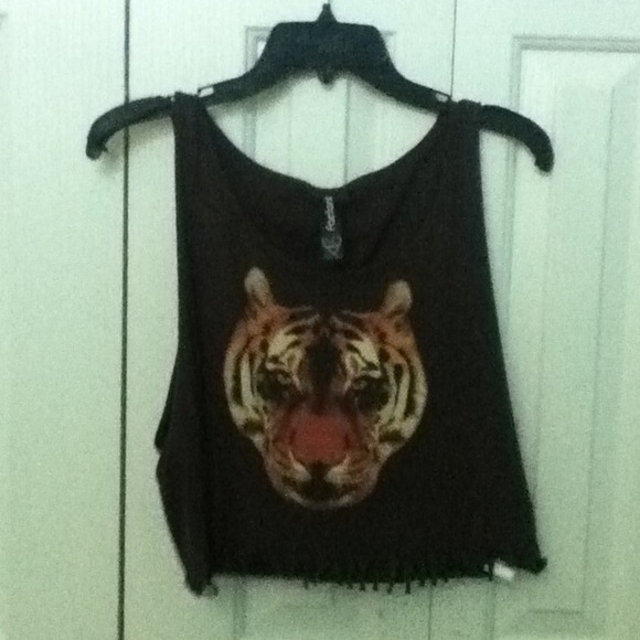 🌻REDUCED🌻 Tiger Tank
