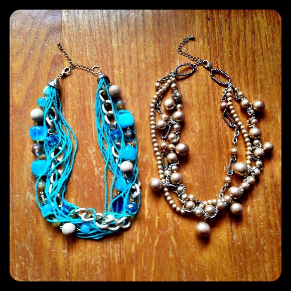 Necklace pair