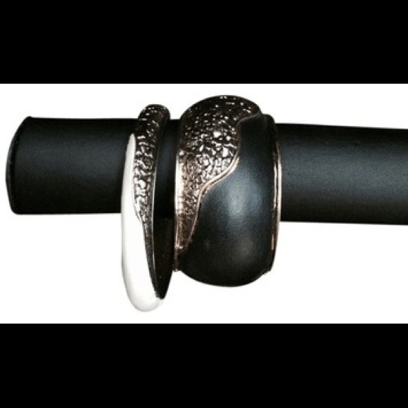SOLD White and black bracelet set