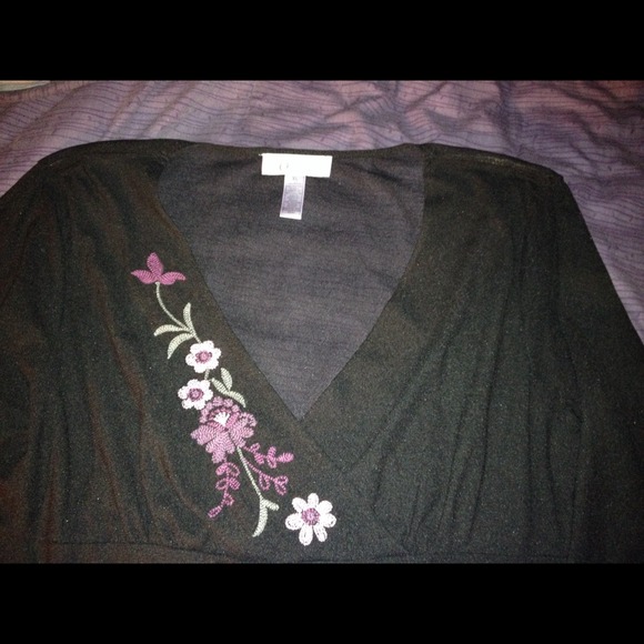 Black cross chest top - Picture 2 of 3