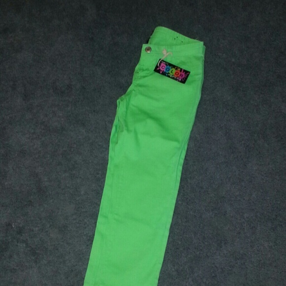 ◆Neon◆ green capris