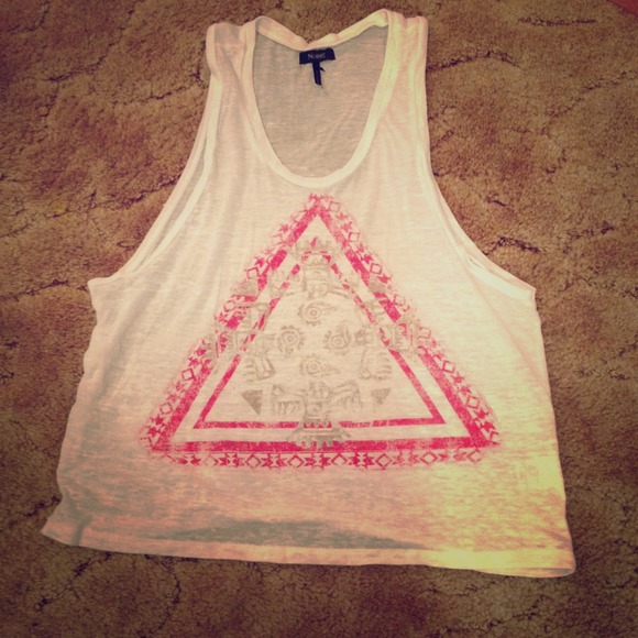 Aztec tank top😊