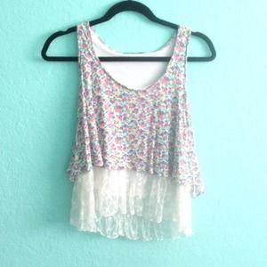 ❌SOLD❌LF Floral Lace Top