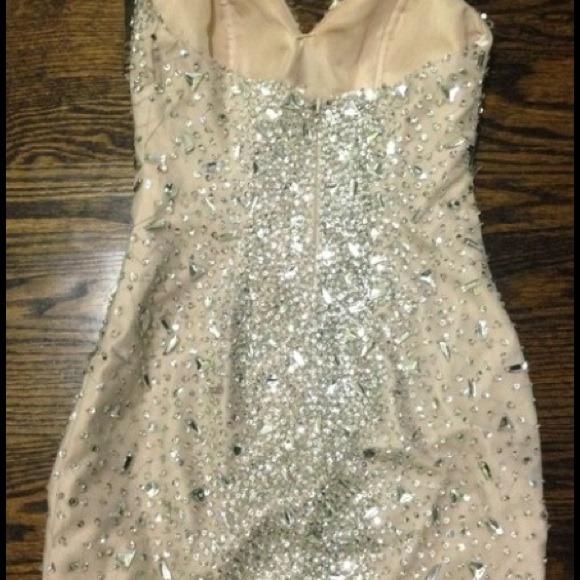 SOLD❗️❗️COUTURE PROM DRESS - Picture 3 of 4