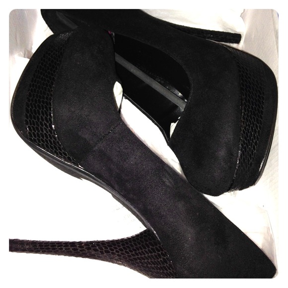 Black suede high heels-size 8