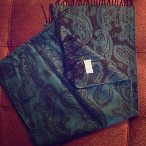❌❌Bundled Blue paisley cashmere scarf