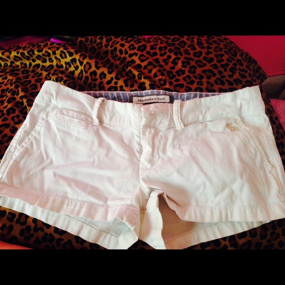 Abercrombie white shorts