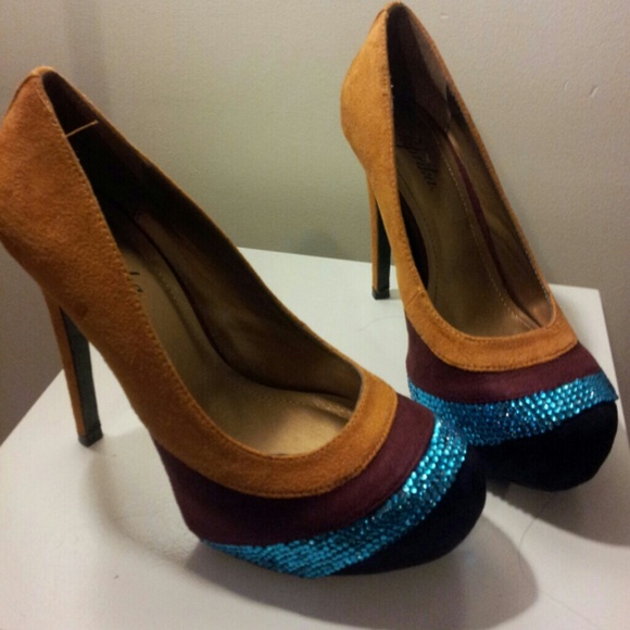Custom Paprika High Heels - Picture 2 of 3