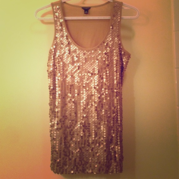SOLD!! Ann Taylor Sequin Top