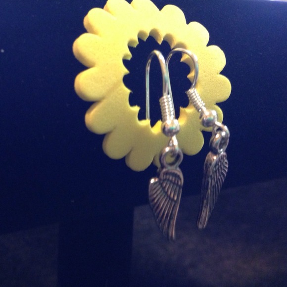 Omgosh Creatives wing sterling earrings - Picture 2 of 3