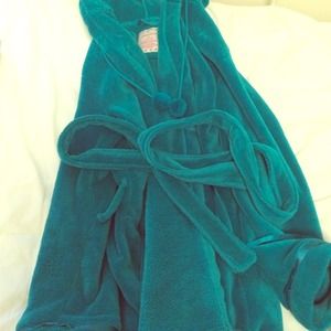 Xhileration (target) brand aqua robe