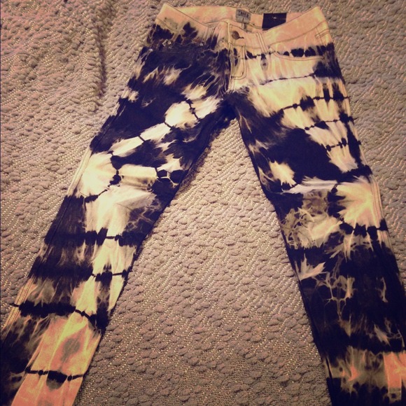 🎉REDUCED 2xHOST PICK Tiedye Tripp jeans! NWT!!