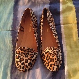Cheetah ballet flats