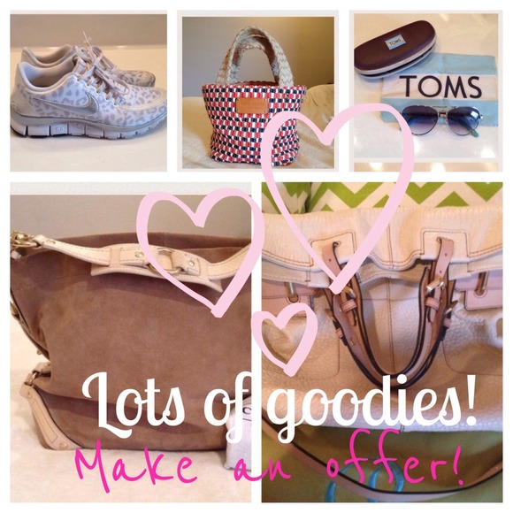 🎀Check out my closet and make me an offer!