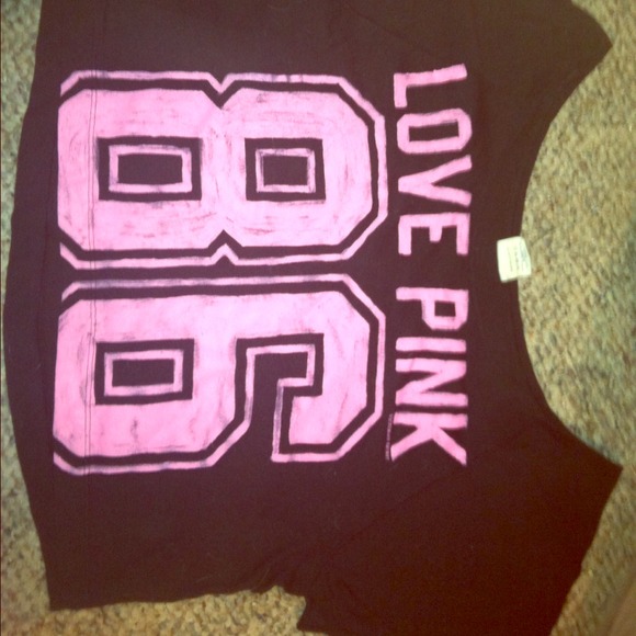 Love pink crop top