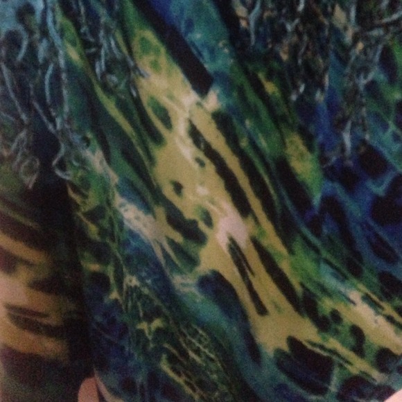 Multi-print Top - Picture 2 of 3