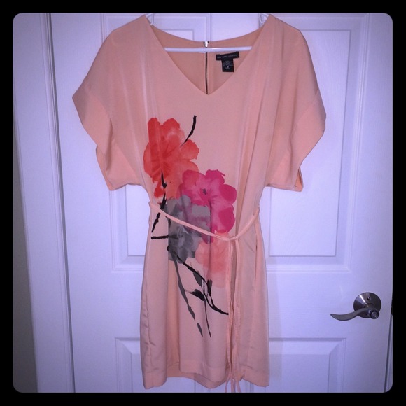 New York and company  Dresses & Skirts - Beautiful NY&Co dress, size medium