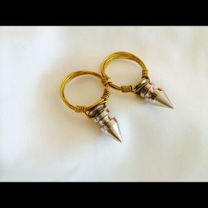 NASTY Gal wire spike ring