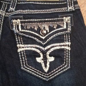 Rock revival size 29