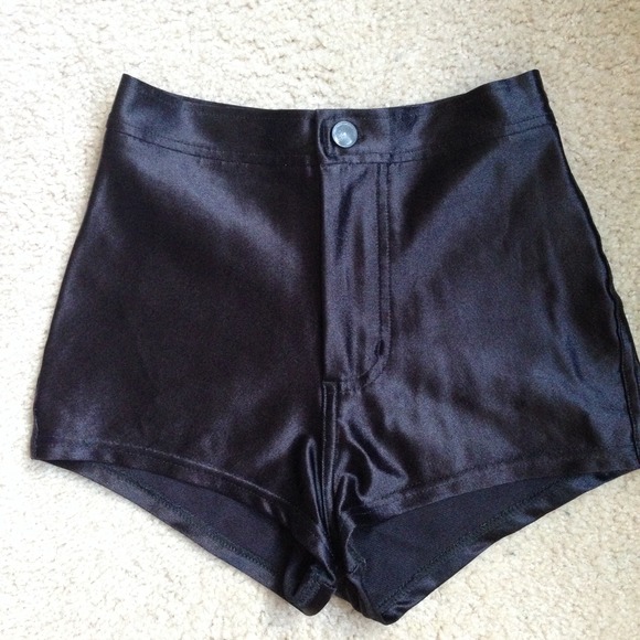 Sold✨American apparel disco shorts