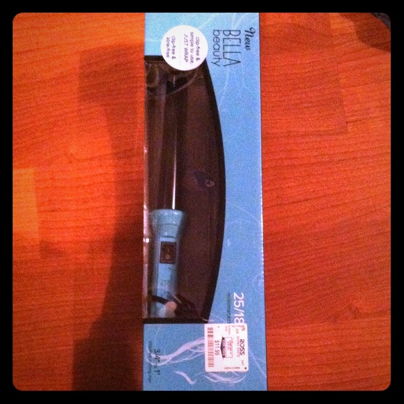 Beautiful blue Bella beauty curdling wand❤️