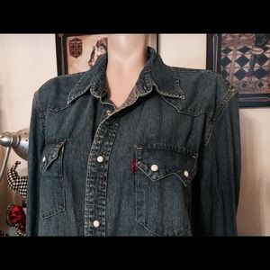 Levi's men's jeans blue pearl button snap shirt L