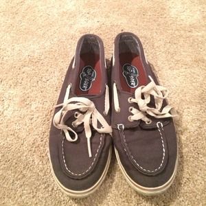 Sperry topsiders