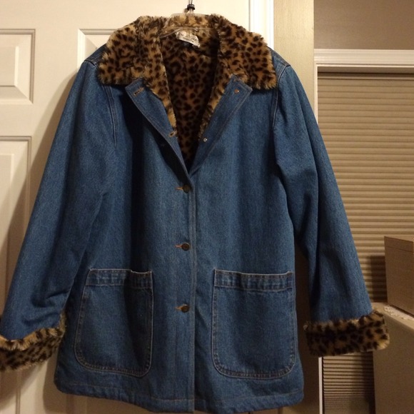 LEW MAGRAM COLLECTION LADIES CHEETAH DENIM COAT