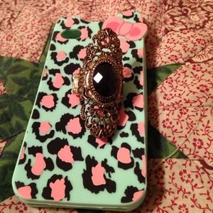 Phone case and ring bundle!