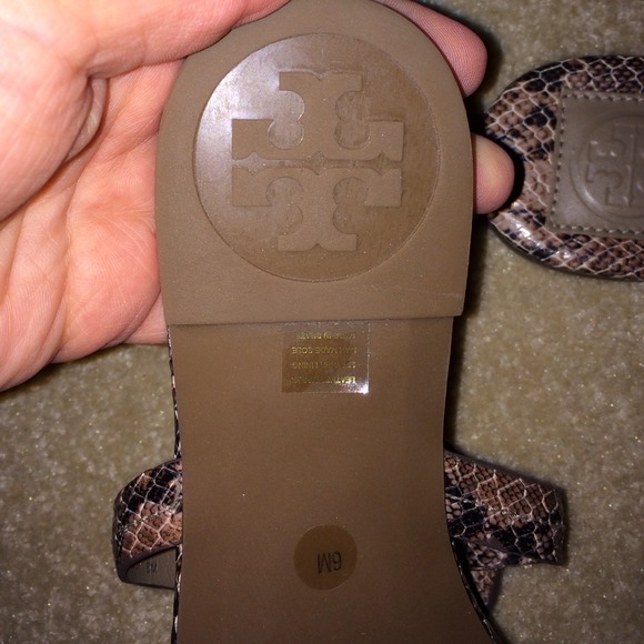 SOLD 🚩🚩🚩🚩Tory Burch Miller Sandals - Picture 3 of 4