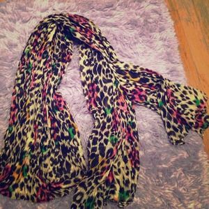 Cheetah print scarf