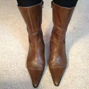 HOST PICK 6/21!  Charles David Midcalf Boots, Sz 9