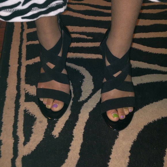 Jessica Simpson black banded heels.