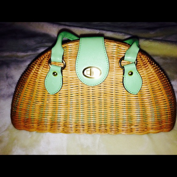 Banana Republic Handbags - Banana Republic Straw Bag