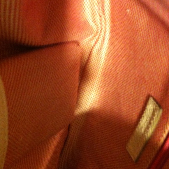 Purse - Picture 3 of 4