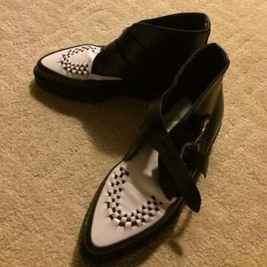 Underground creepers