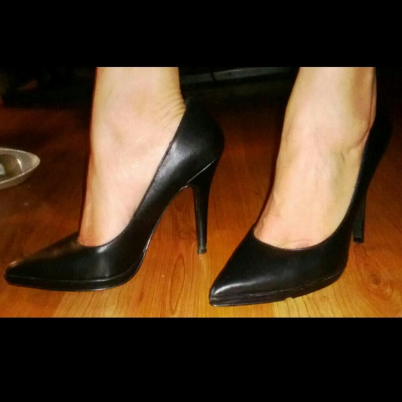 Dressy shoes