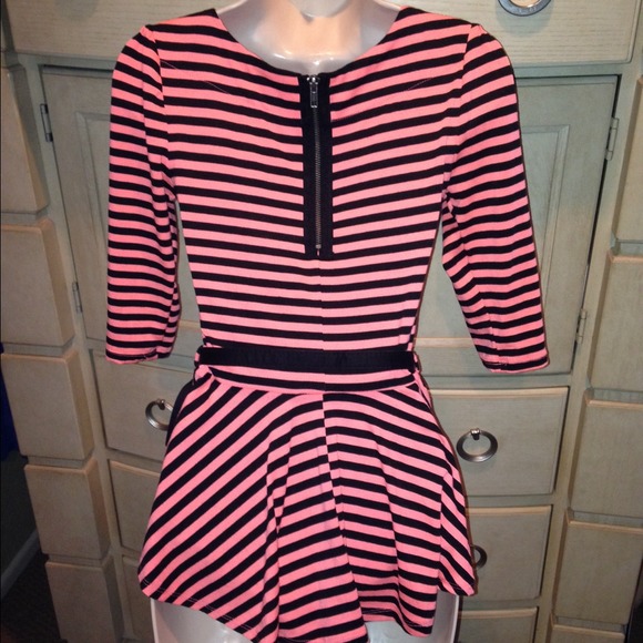 SOLD IN BUNDLE NO LONGER AVAILABLE - Picture 2 of 2